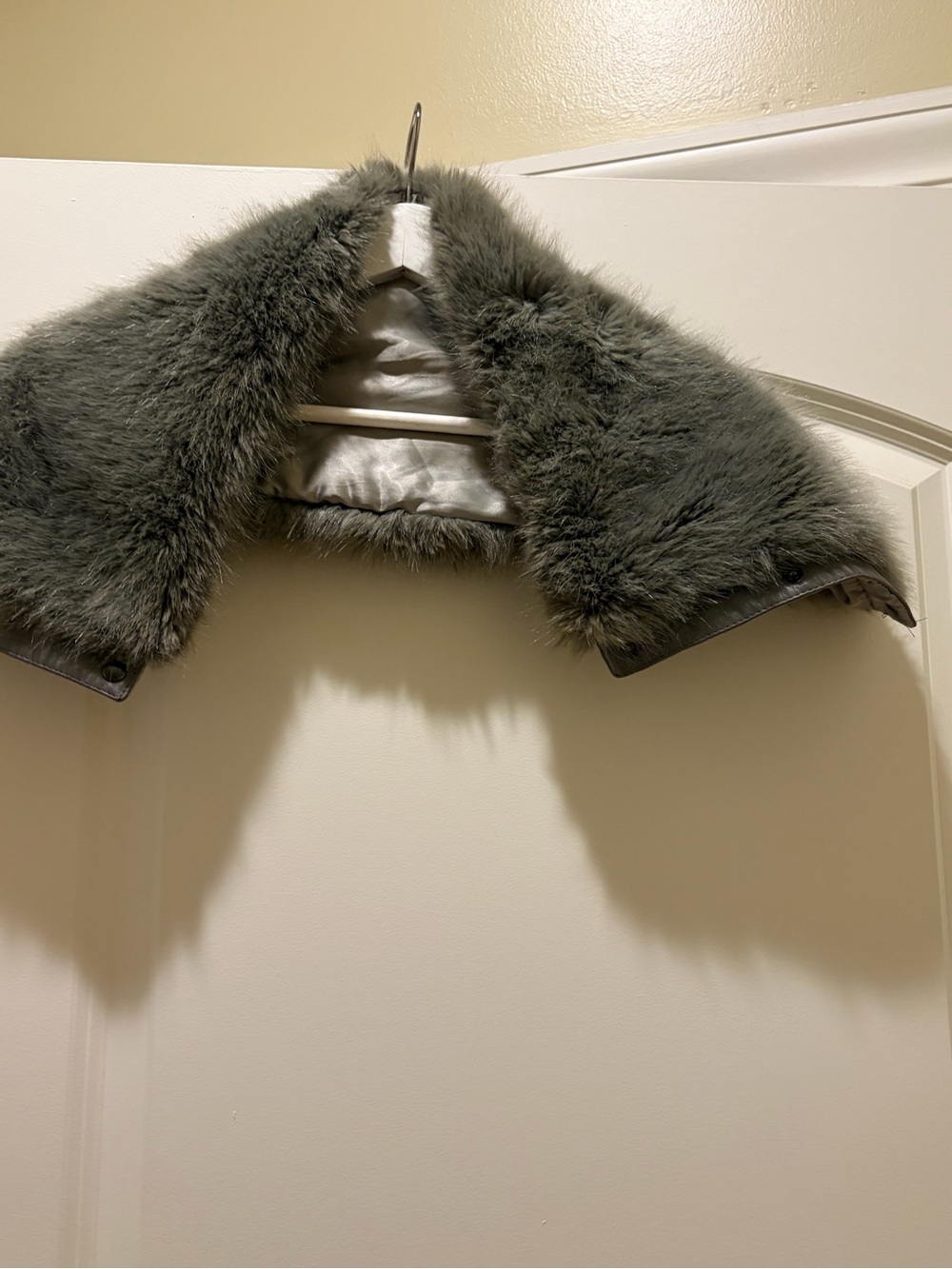 Banana Republic Gray Faux Fur wrap